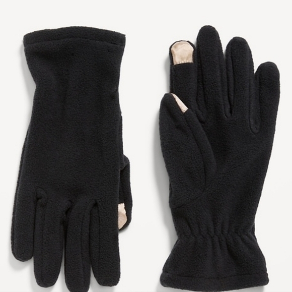 Old Navy Accessories - Fleece performance gloves set of two!